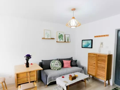 木地板打造的小户型案例