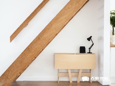 如何选择合适的阅读灯光