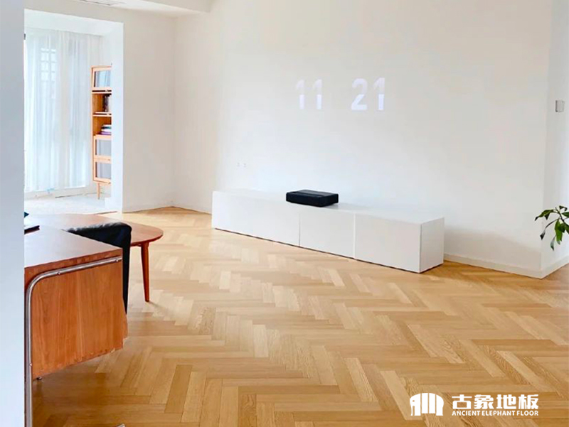 人字拼多层实木地板