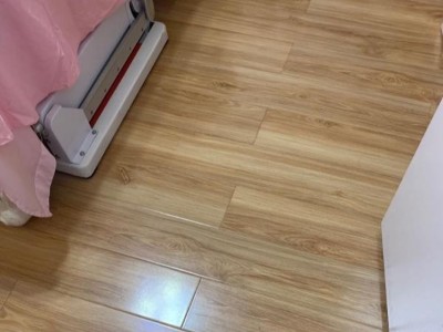 2021年怎么选购强化地板