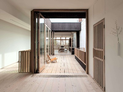 实木地板的保养误区有哪些