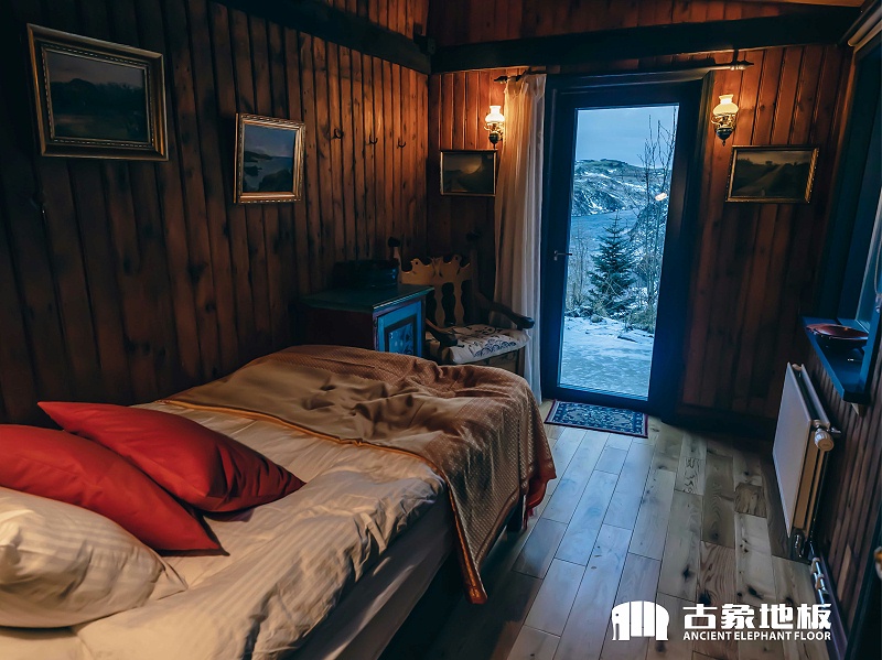 实木地板让老人住的安全