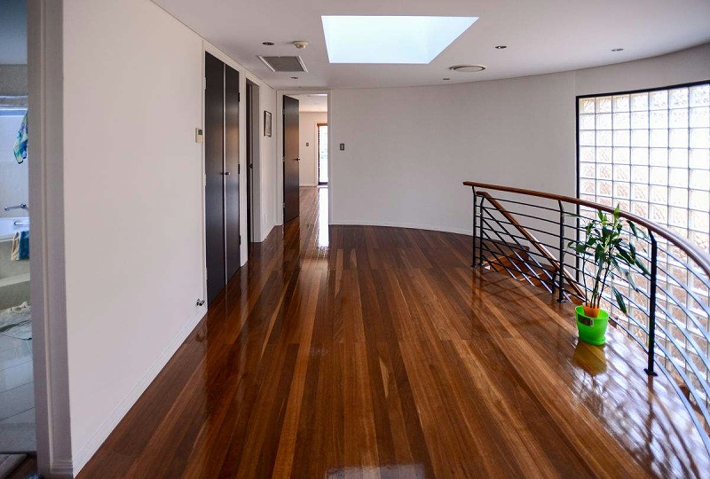 夏季木地板铺装