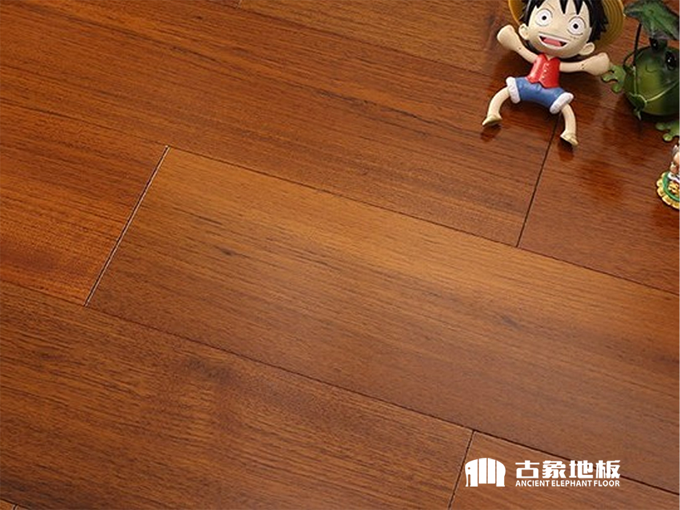 如何做好柚木地板的养护工作